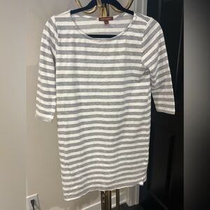 Hive & Honey Gray and White Striped Long Sleeve Dress